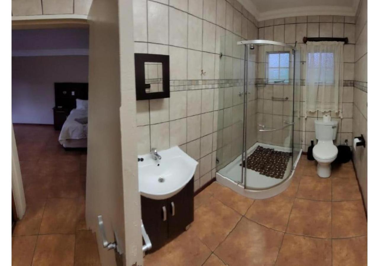 Mumo Lodge Badplaas Exteriér fotografie
